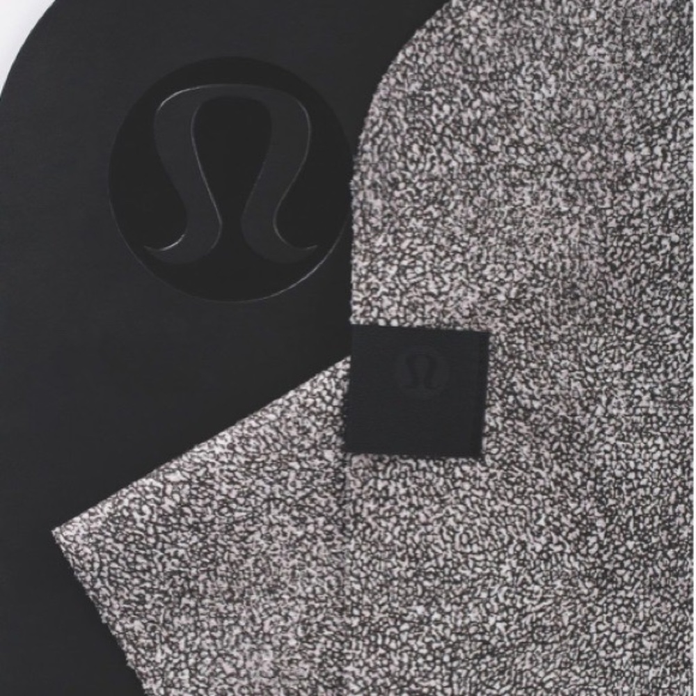 Lululemon The Towel Sea Spray